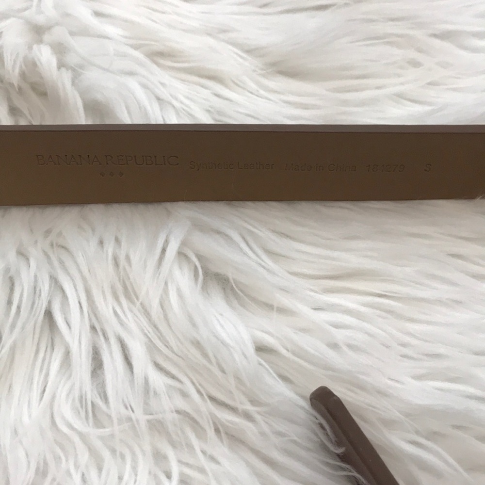 Banana Republic | Belt - Picture 6 of 8